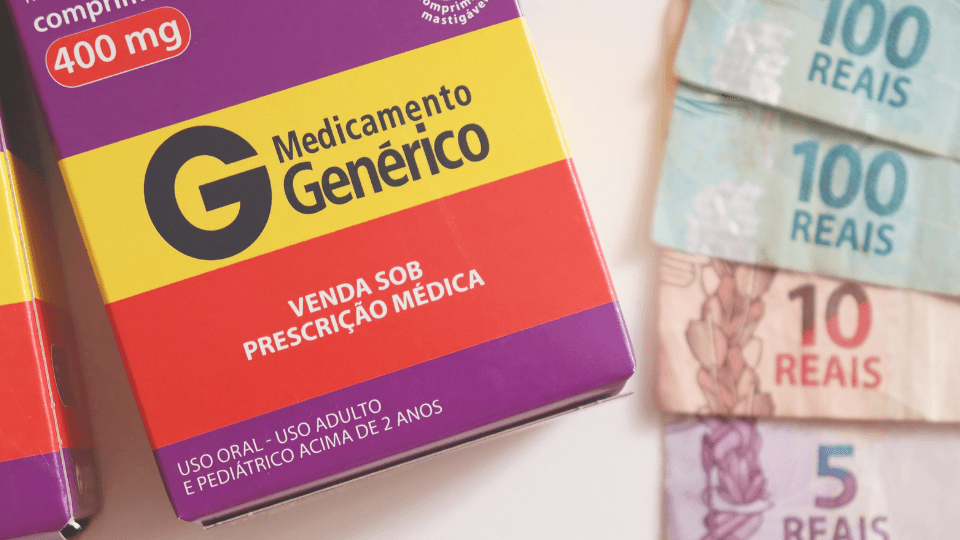 Economize na farmácia escolhendo medicamentos genéricos